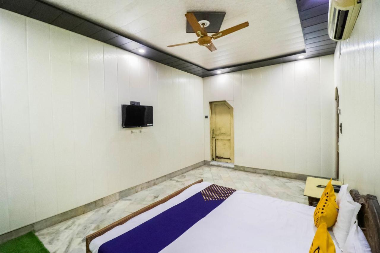 Spot On 65416 Hotel Classic Lucknow Bagian luar foto